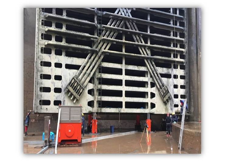 三峽南北二線提升器，提升高度175m ～185m